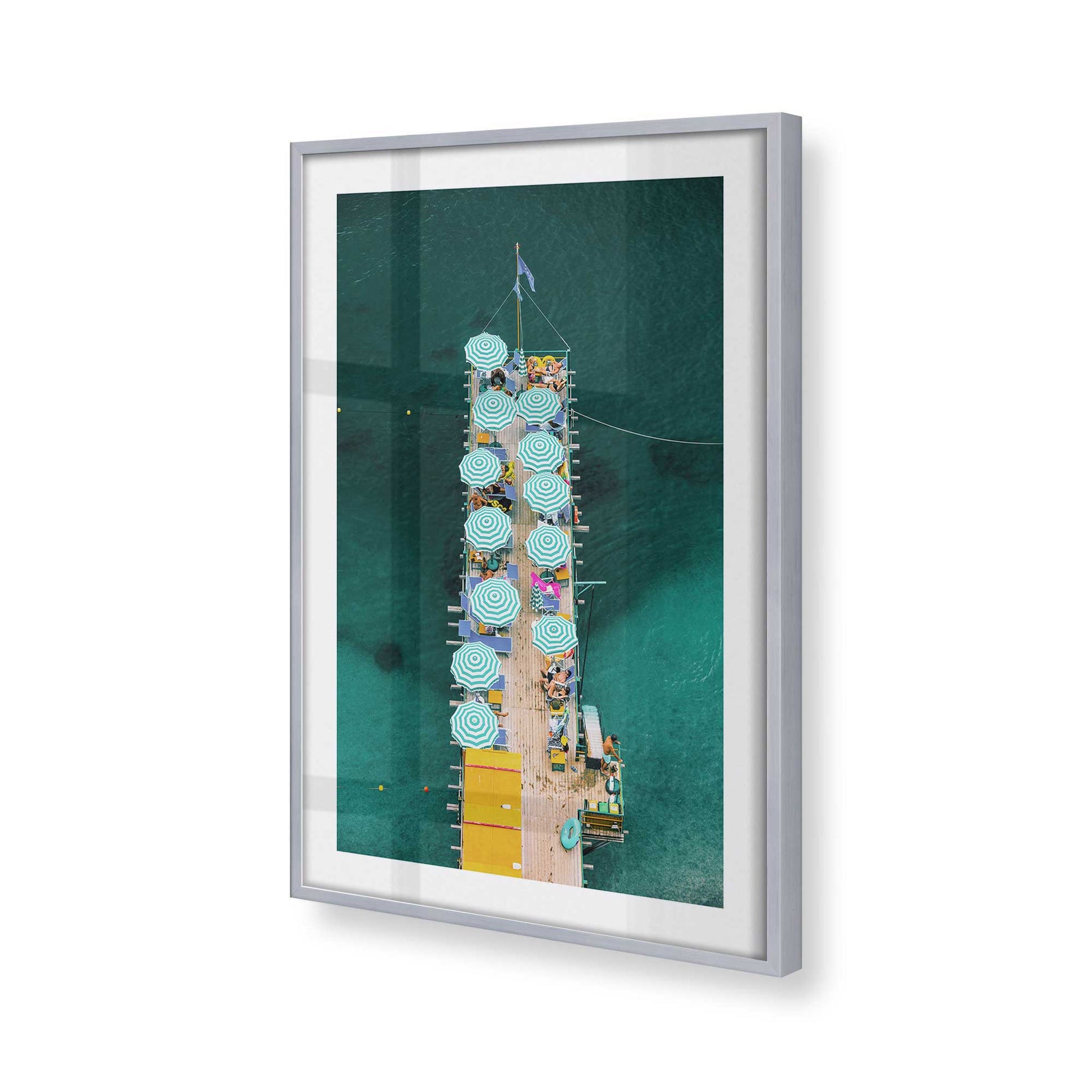 [Color:Polished Chrome], Picture of art in a Polished Chrome frame of the corner