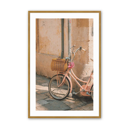 [Color:Polished Gold], Picture of art in a Polished Gold frame