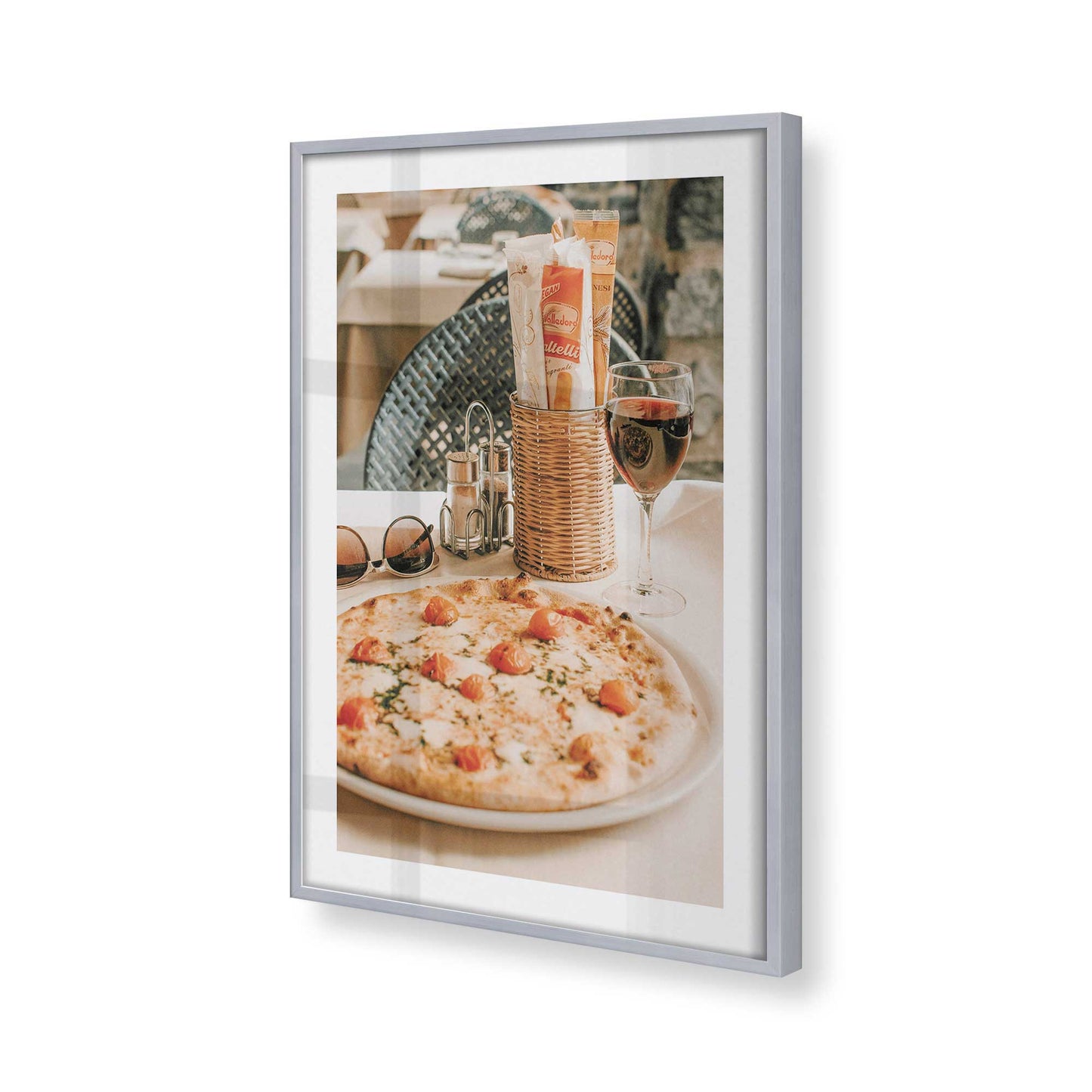 [Color:Polished Chrome], Picture of art in a Polished Chrome frame of the corner