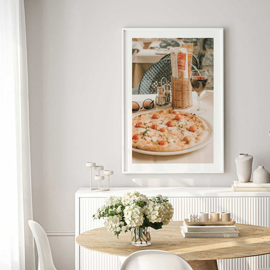 [LIFESTYLE], Picture of art in a room