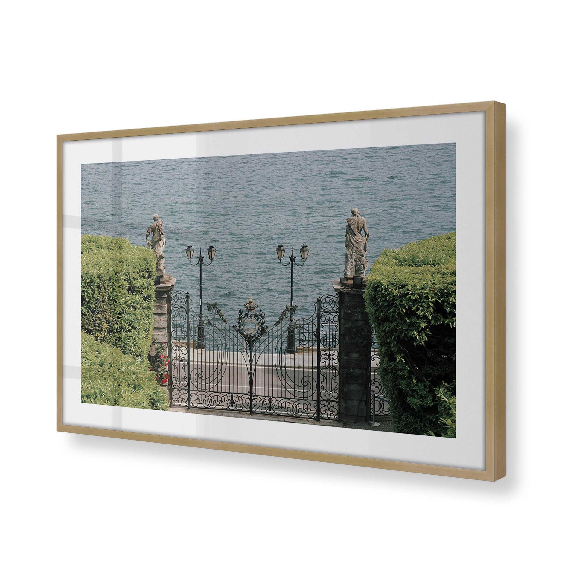 [Color:Brushed Gold], Picture of art in a Brushed Gold frame of the corner