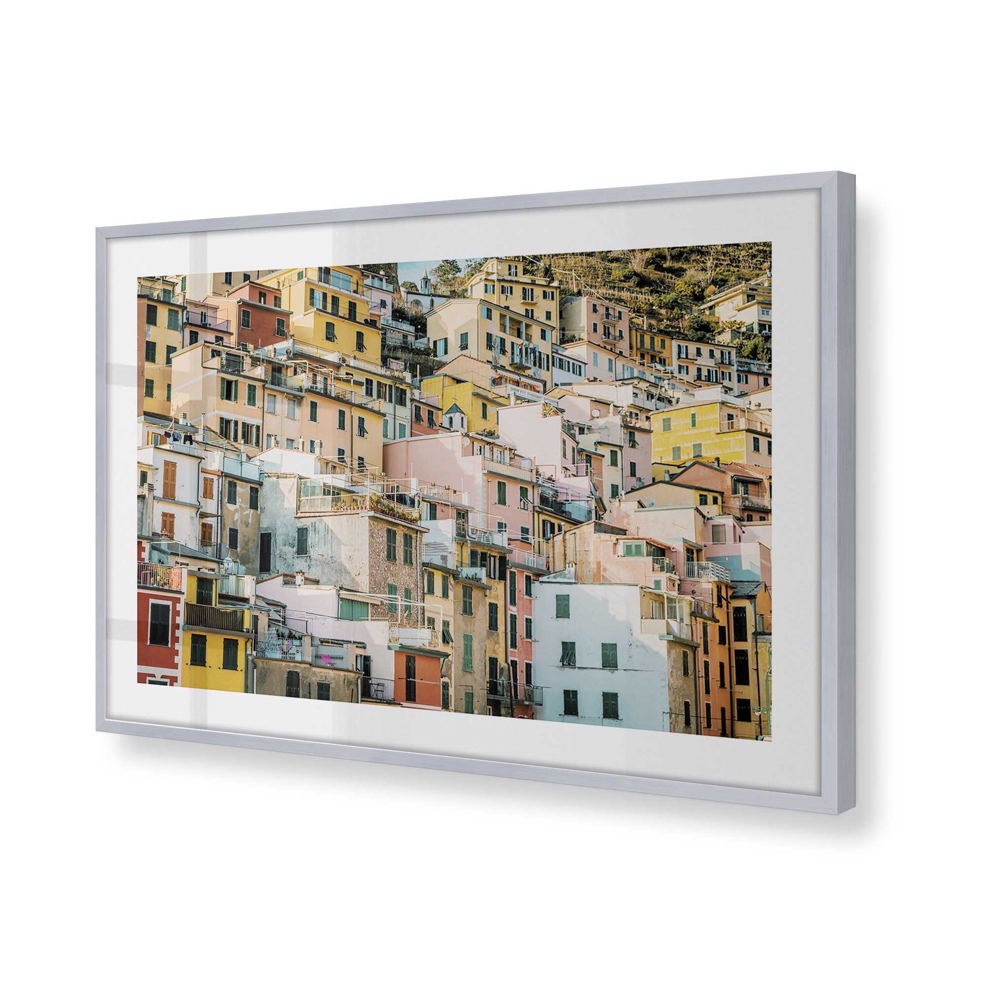 [Color:Polished Chrome], Picture of art in a Polished Chrome frame of the corner