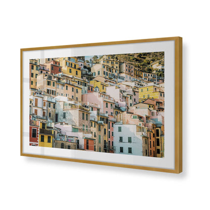 [Color:Polished Gold], Picture of art in a Polished Gold frame of the corner