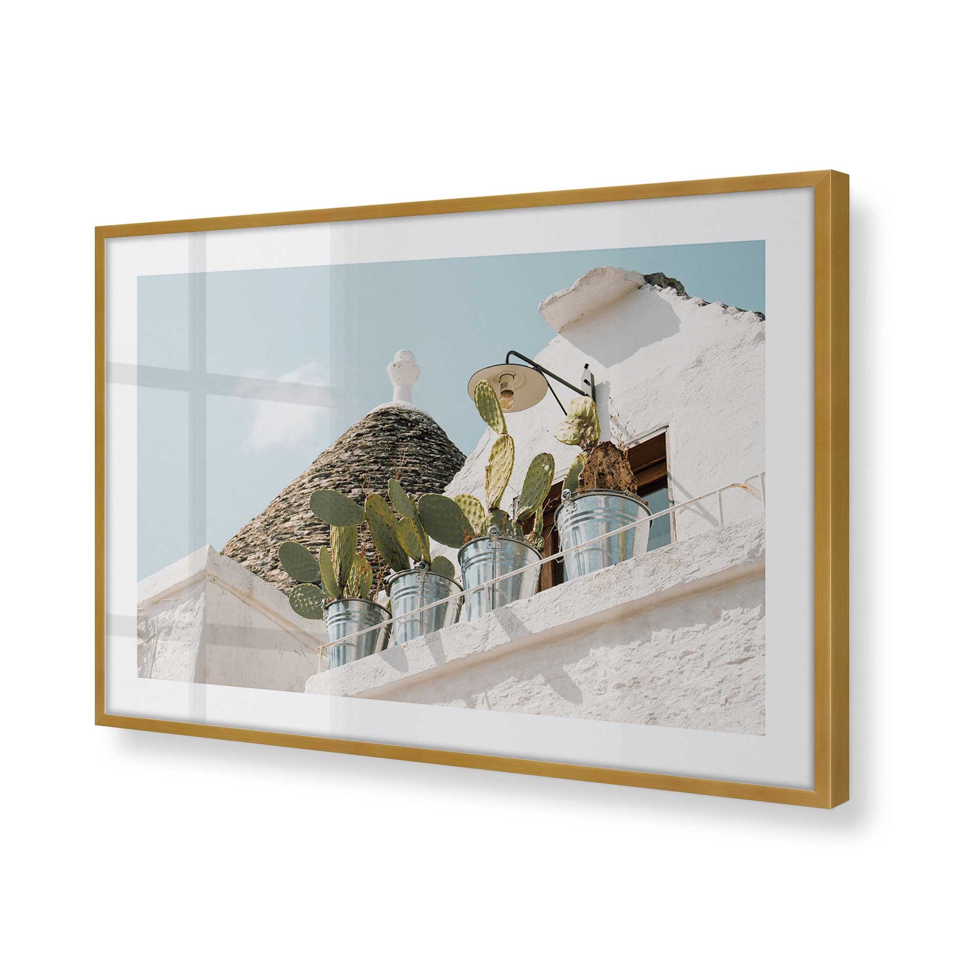 [Color:Polished Gold], Picture of art in a Polished Gold frame of the corner