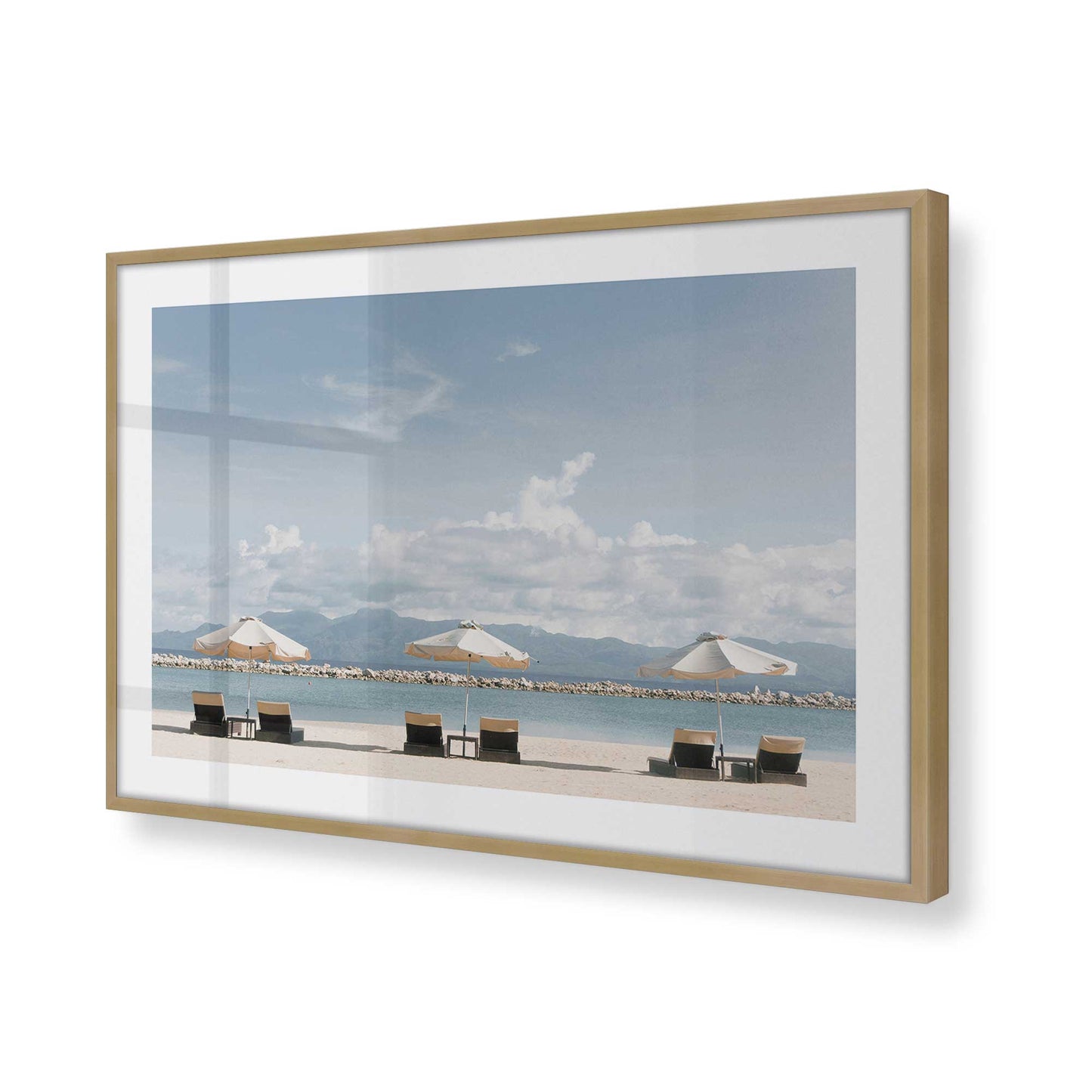 [Color:Brushed Gold], Picture of art in a Brushed Gold frame of the corner