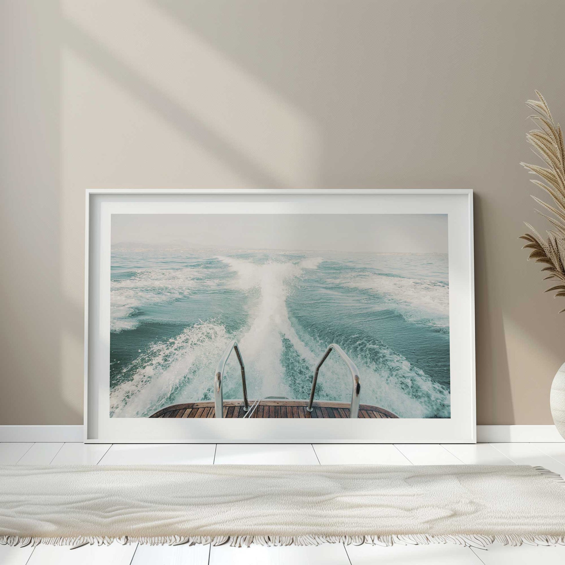 [LIFESTYLE], Picture of art in a room
