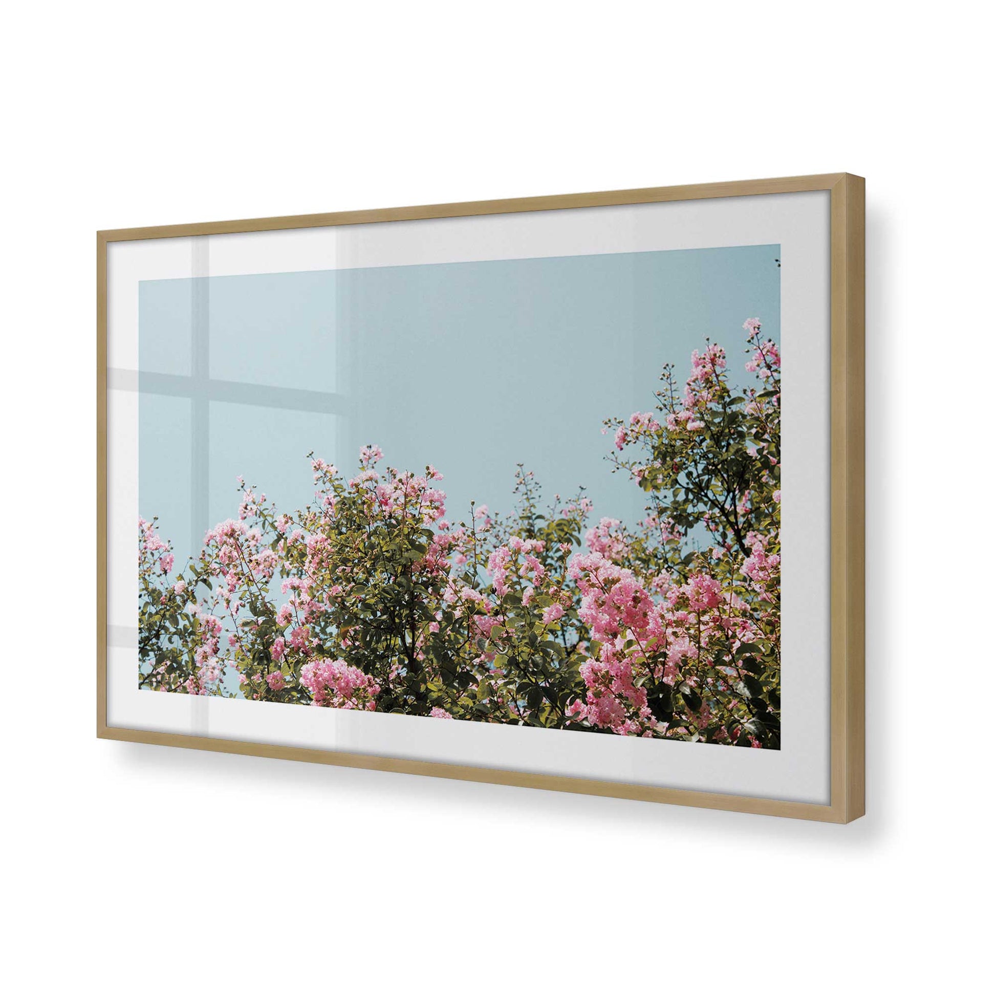 [Color:Brushed Gold], Picture of art in a Brushed Gold frame of the corner