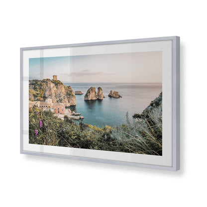 [Color:Polished Chrome], Picture of art in a Polished Chrome frame of the corner