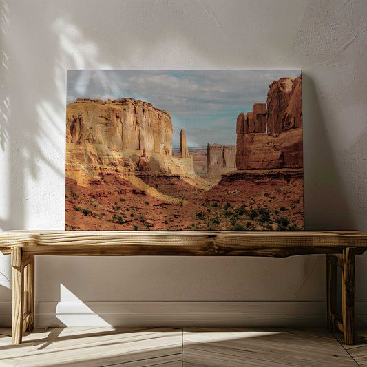 [LIFESTYLE], Picture of art in a room