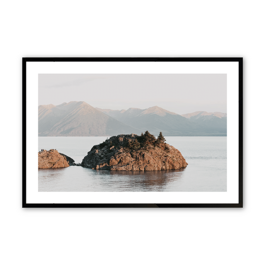 [LIFESTYLE], Picture of art in a room