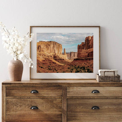 [LIFESTYLE], Picture of art in a room